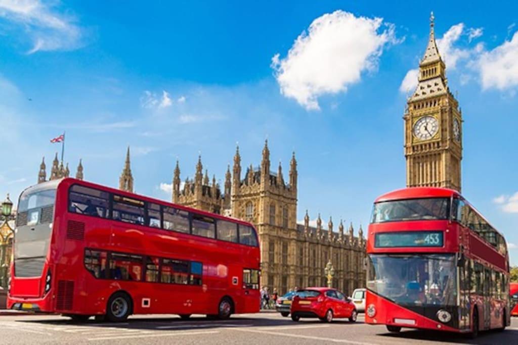 Great Location Luxury - Harrods Apartament